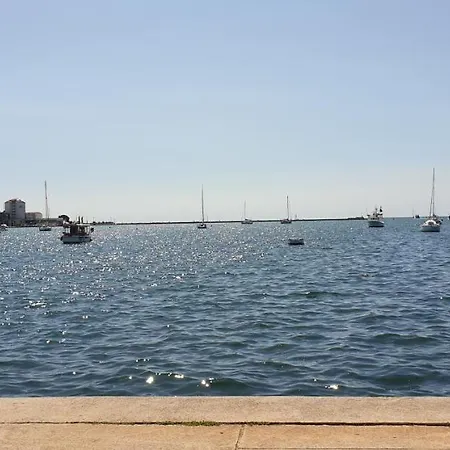 Near The Sea Es3 * Umag