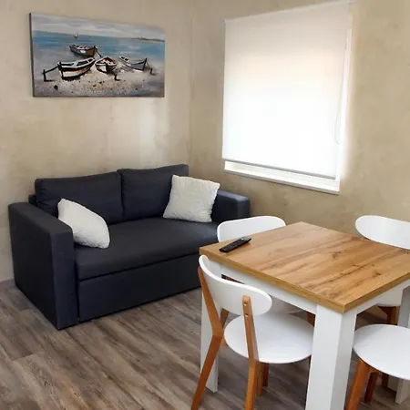 Near The Sea Es3 Apartamento Umago